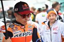 MotoGP 2017 - VC Aragónu - v Španielsku traja Španieli na debni, Rossi so zlomenou nohou piaty