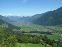 Severná časť doliny Zillertal, pohľad zo stúpania na Zillertaler Höhenstrasse