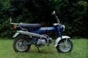 Honda Dax z prava