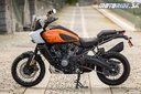 Na asfalte i v piesku s bezprecedentnými Harley-Davidson Pan America 1250 a Pan America 1250 Special 