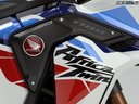 Honda Africa Twin a Africa Twin Adventure Sport dostanú nový vzhľad a ďalšie vylepšenia pre rok 2022 