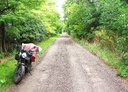 nikde ani živej duše len traktor a pickup