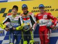 Pódiový jazdci: <b>Ryo, Rossi, Checa</b> - Veľká cena Japonska 2002