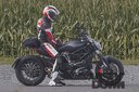 Špionážne fotografie: Ducati Diavel 2016