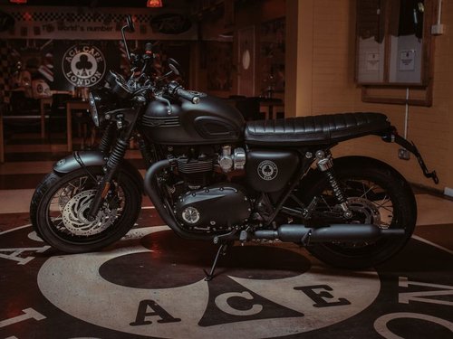 Triumph Bonneville T120 Ace 2019