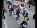 Pokus o krádež Ducati gangom bikerov, Croydon Motorbike Showroom