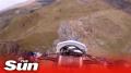 Enduro jazdec spadol z 12m útesu a prežil (Wales)